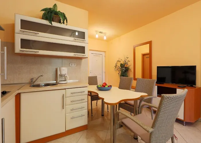 Appartement Catalpa By Interhome